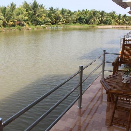 Tra Vinh Lodge Nguyet Hang Exterior photo